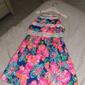 Lilly Pulitzer Girls size 14 floral dress. EUC!